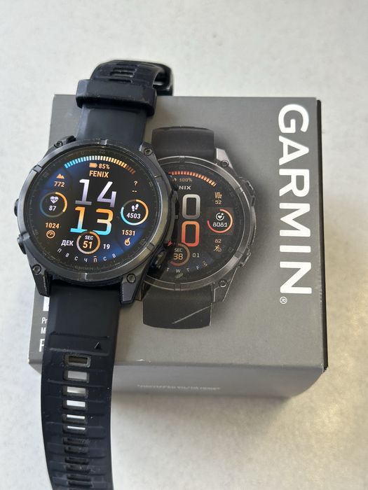 Garmin fenix 8 sapphire carbon grah dlc titanium