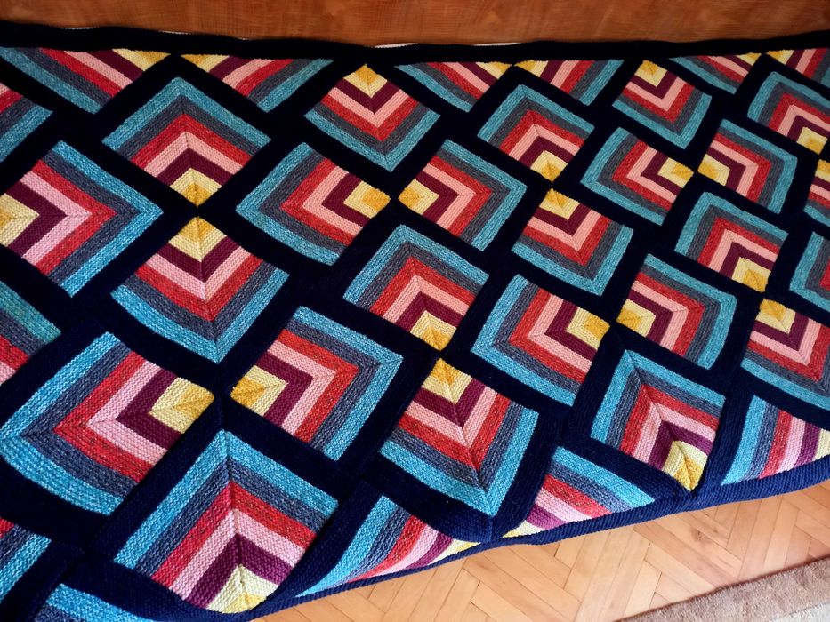 Ръчно Плетен килим