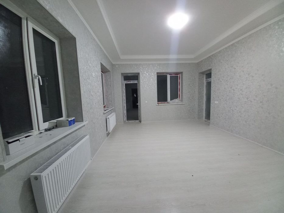 Hovli sotiladi. O'zimniki