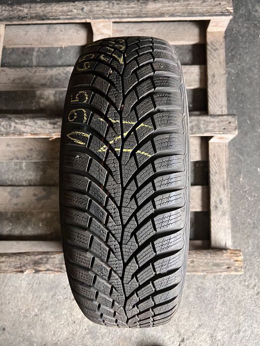 1 anvelopa iarna ca NOUA 195/65/15 95T, Continental , 8mm , DOT 2024