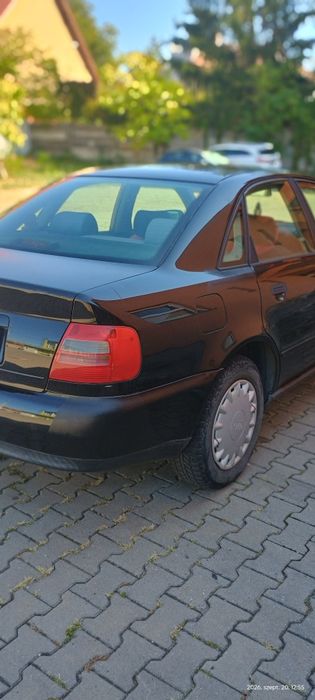 AUDI A4 1996 — imagine 4