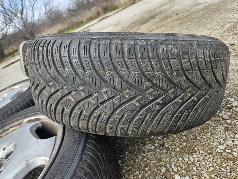 Гуми с джанти за мерцедес