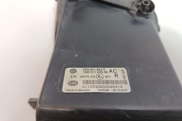 Proiector dreapta 5G0941662D Volkswagen VW Golf a 7-a generatie