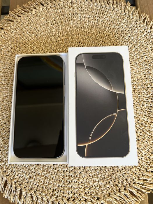 iPhone 16 Pro 128GB перфектен + гаранция