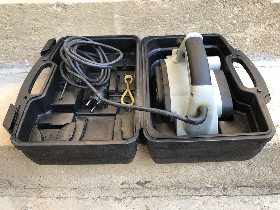 Електрическо ренде, 710W