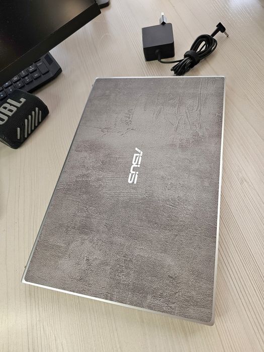 ASUS Vivobook ноутбук для работы