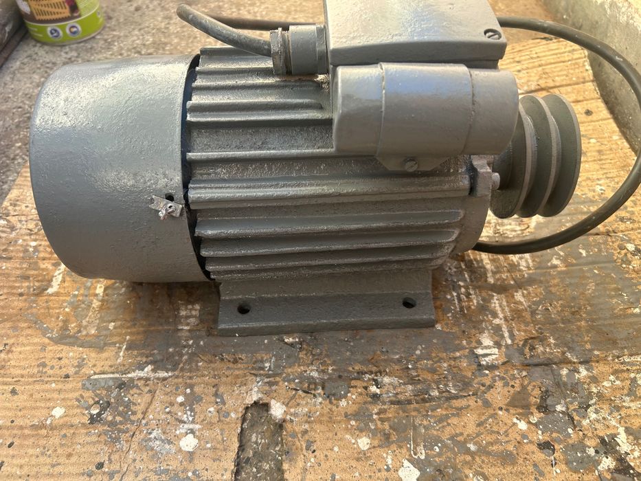 Електро мотор монофазен
