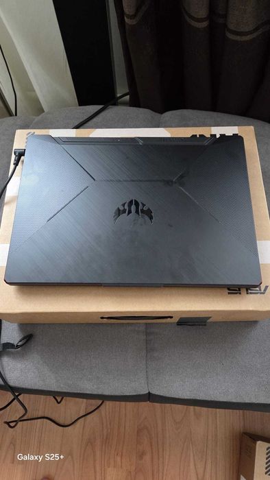Vand Asus TUF F15 FX506LU-HN036, sau schimb cu PS5