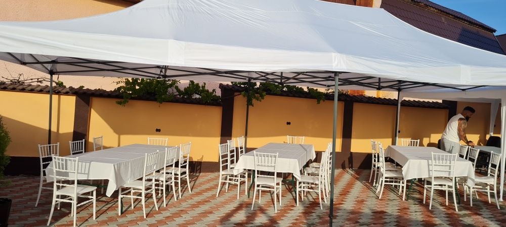 Inchiriere : Mese de cocktail,  scaune,  mese, cort
