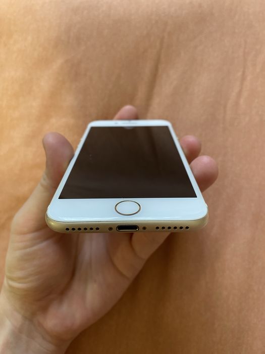 Продам Iphone 7 32гб