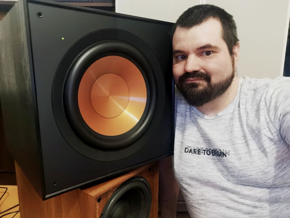 Vând boxe active Edifier R2850DB, ca noi