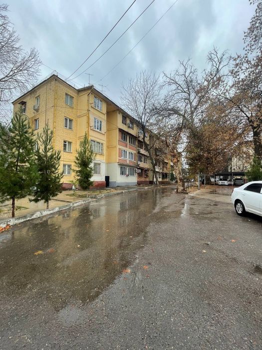 Юнусабад Ботанический сад 2/4/4