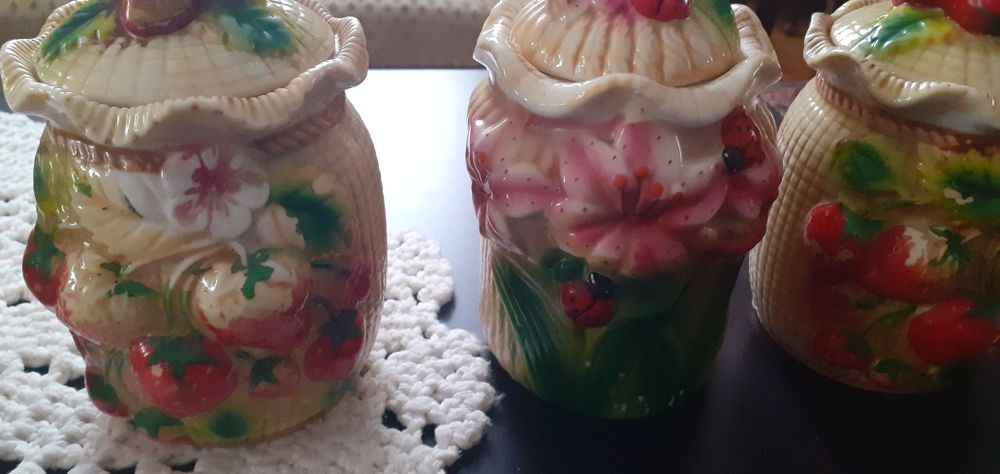 Буркани за подправки