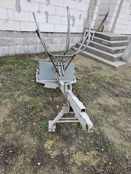 Vând încârcâtor Tiranti