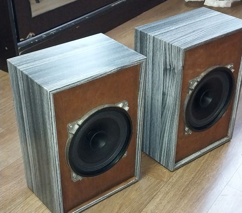 Продам АС 10гдш от маяк 233