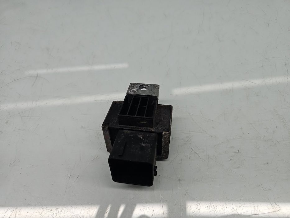 Releu Dacia Sandero 2 [Fabr 2012-2020] 110678071R