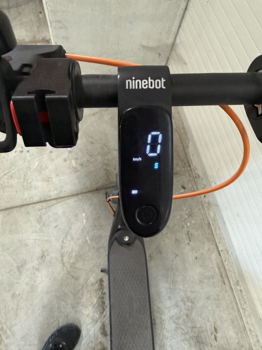 Ninebot Kickscooter F40e