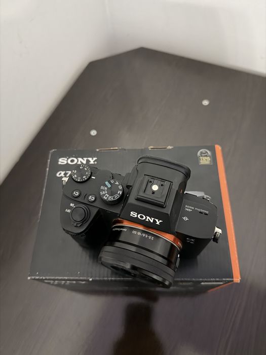 Sony a7 iii a73 body