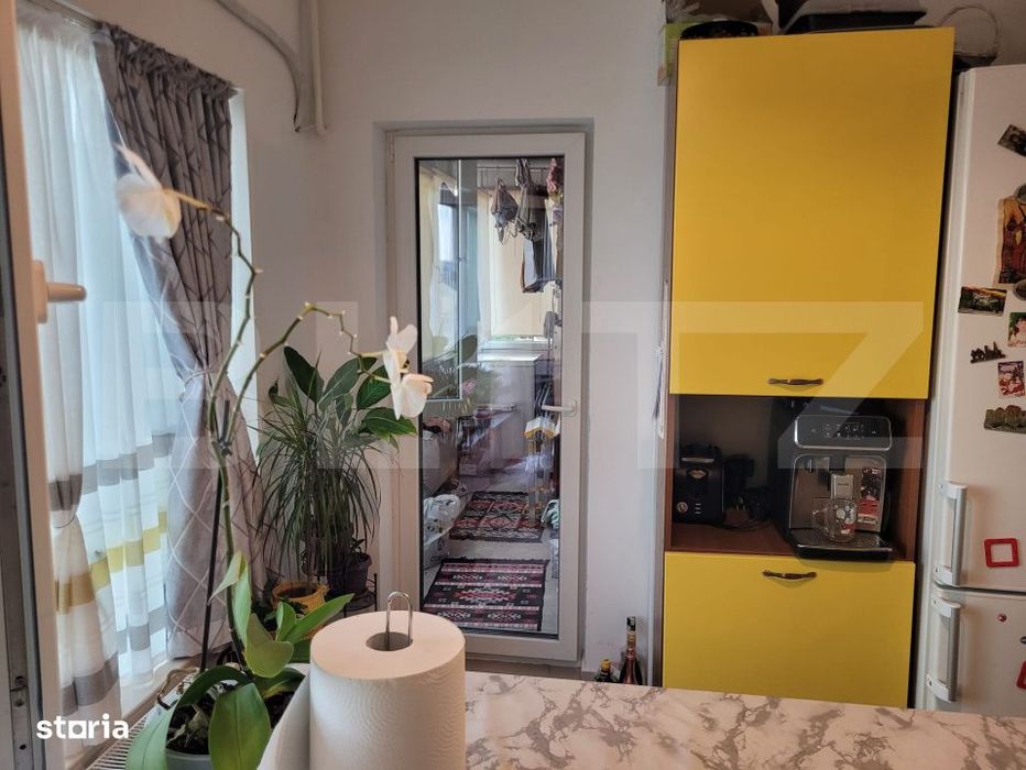 Apartament de vanzare, cu 3 camere, 66 mp, zona Pacurari