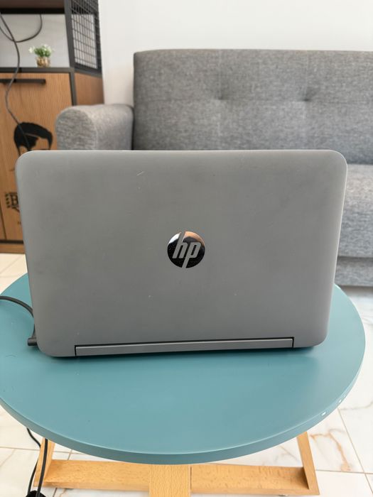 HP Pavilion 512 GB 4GB RAM