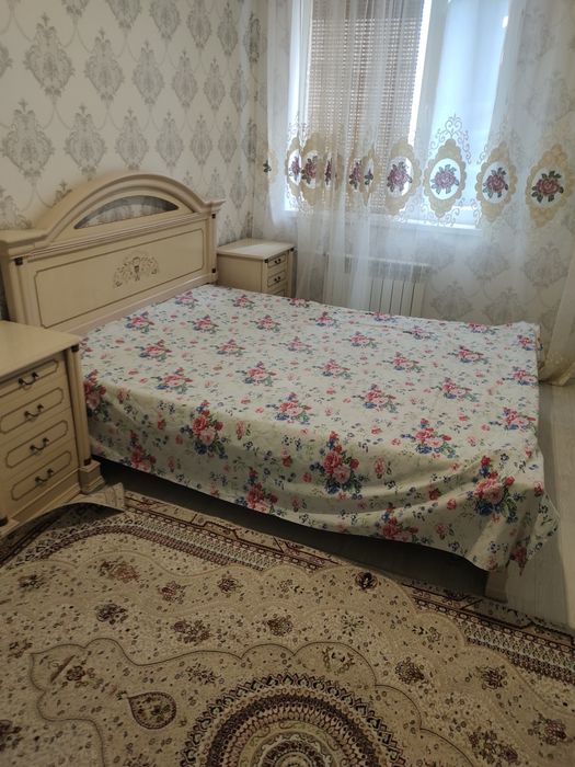 Кровать 2 спальн,, 2тумбами,  22000,