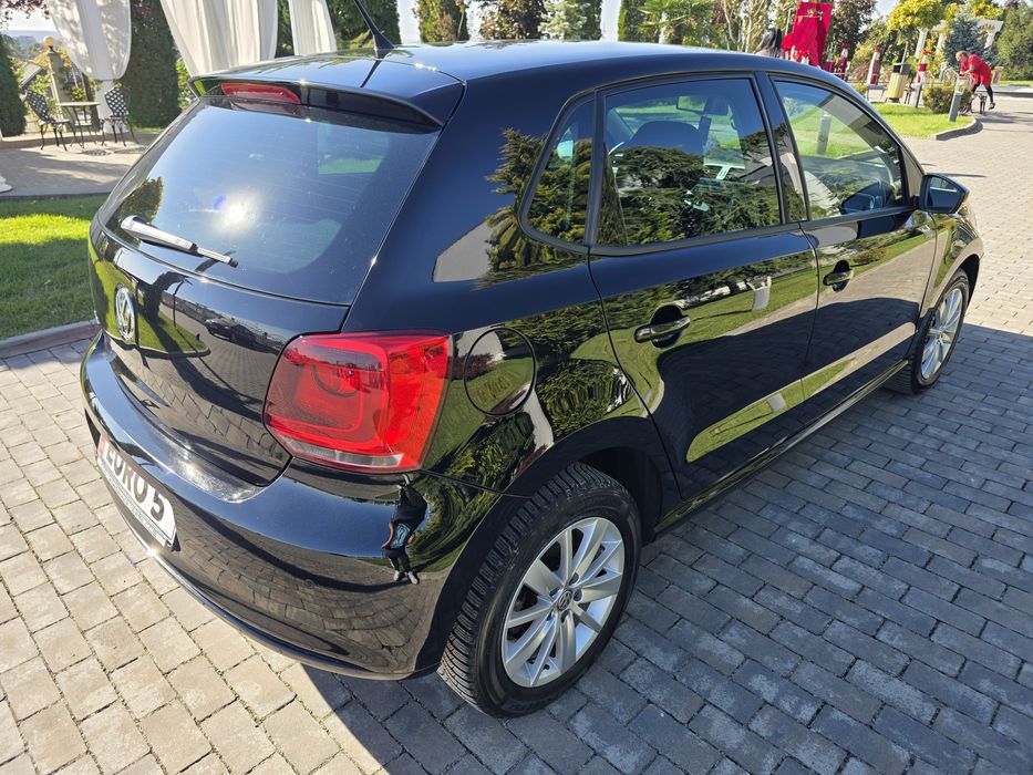 VOLKSWAGEN Polo 2013 — imagine 3