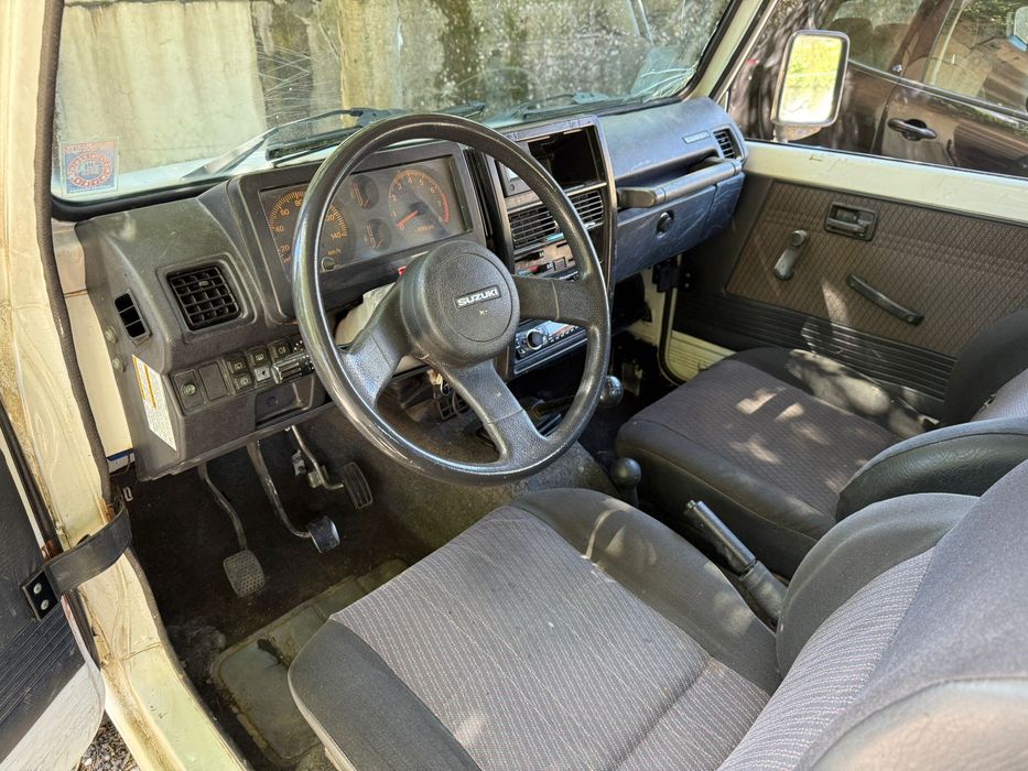 Suzuki samurai 4x4  tel:0.0.3.9.3.2.7.5.3.3.9.7.0.3