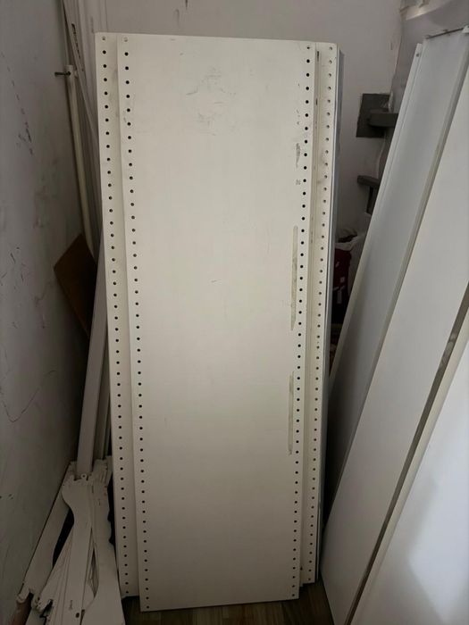 Продам стиллажи для магазина