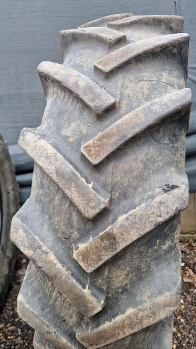 ANVELOPĂ Forestiera 18.4-38 marca Nokian