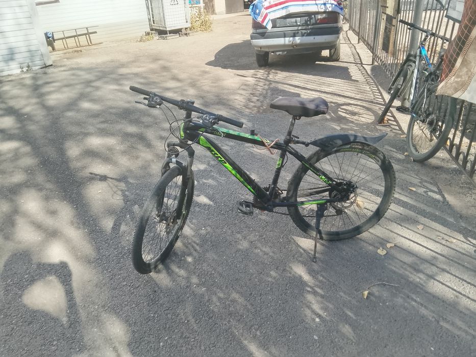 Продаю велесепед