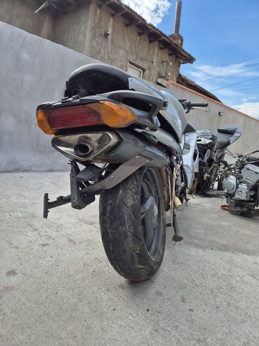 Aprilia rst futura 1000  на части