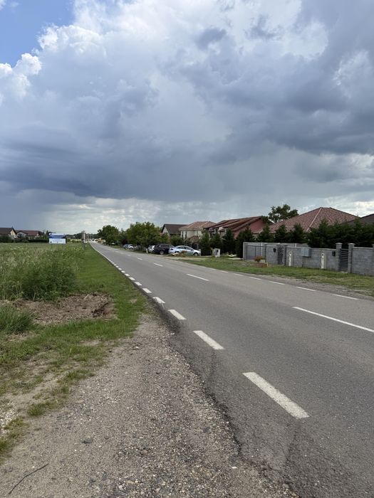 Vand teren pentru blocuri P+2 E sau servicii