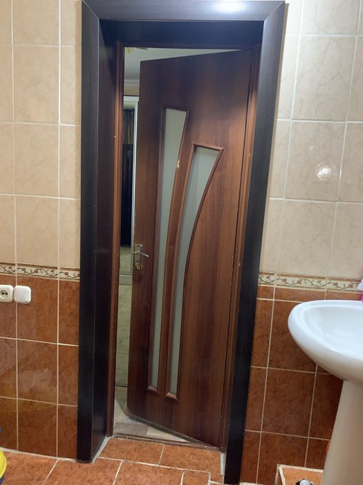 Продаются межкомнатые двери
