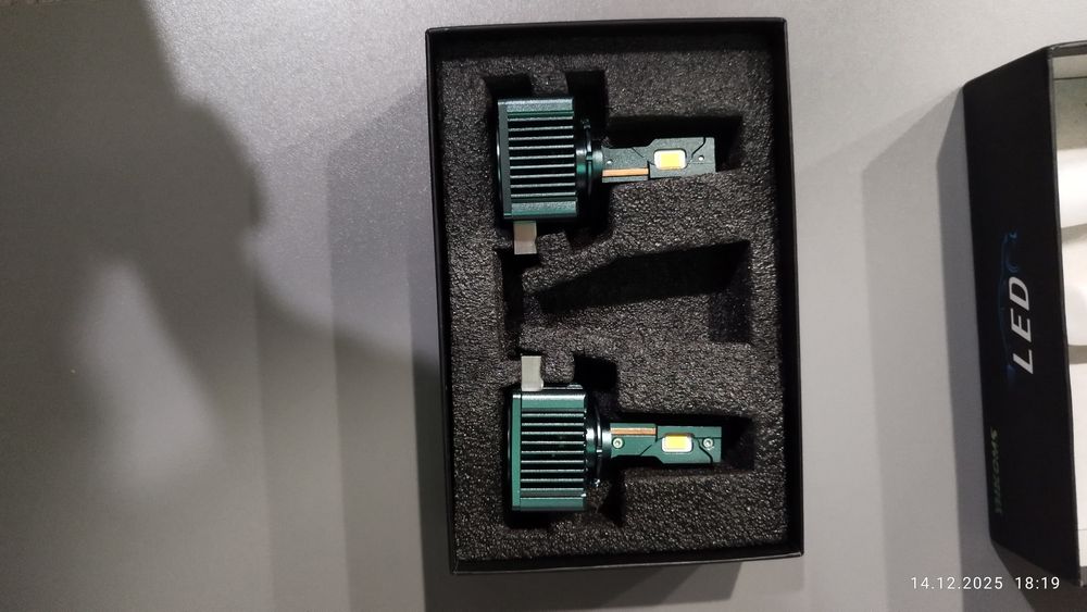 Комплект LED  крушки  D1S