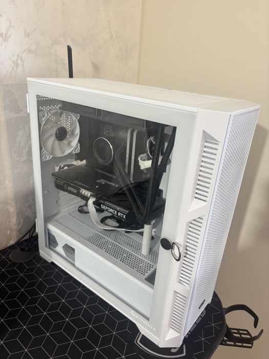 Vand Pc Gaming Stare Foarte Buna