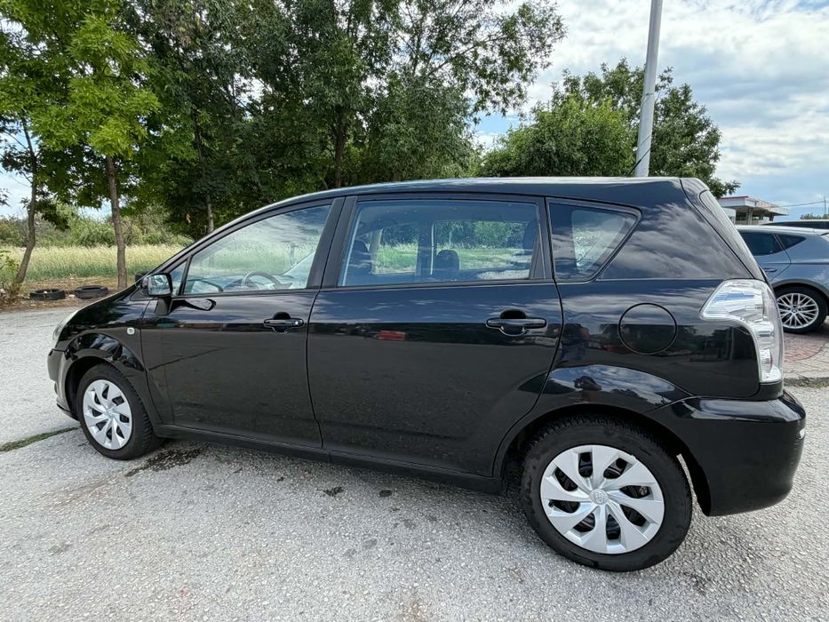 Toyota Corolla Verso 2.2 D4D