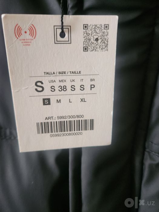 Продаётся мужская жилетка от Zara man размер S