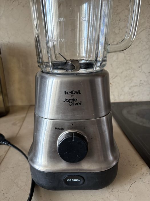Продам блендер Tefal на запчасти