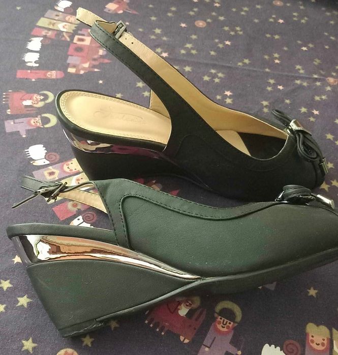 Дамски сандали TENDENZ, номер 40