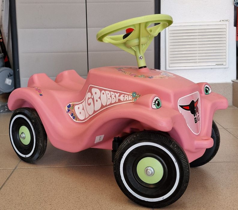 Masinute copii Big Bobby Car si gargarita Little Tikes CozyCoupe