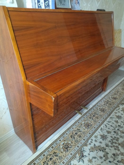 Пианино Рига продадим