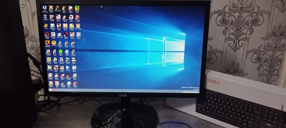 Kompyuterlar sotiladi 10ta bir xil