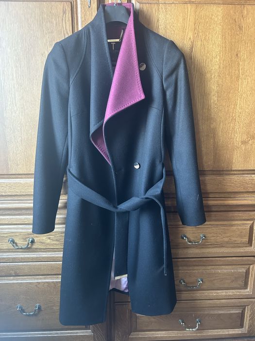 Палта Max Mara и Ted Baker
