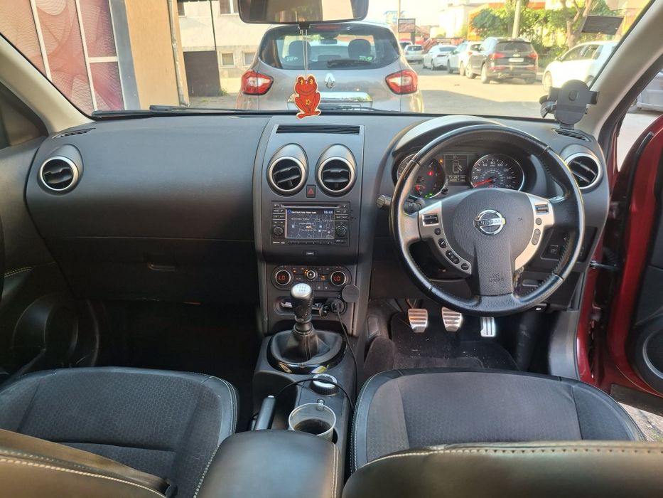 Nissan qashqai 2013