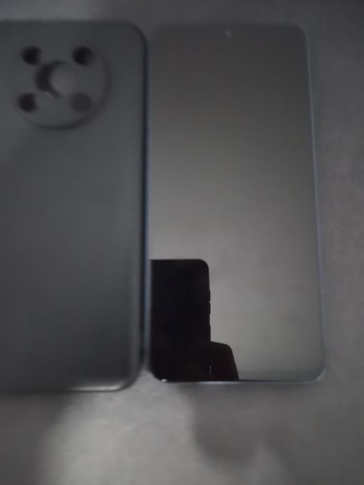 Huawei nova y90- husa cadou-nu trimit curier