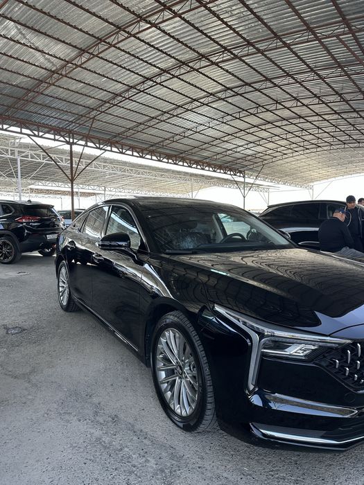 Bestune B70 2024 yil darkblue rangda