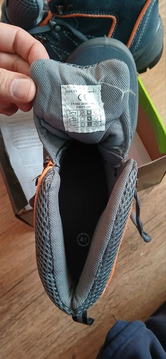 Работни обувки 41 номер.