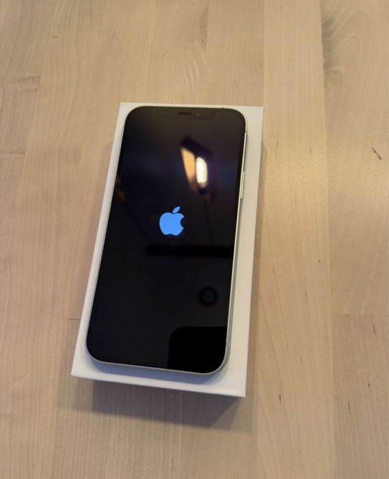 iPhone 12 128GB с гарантией