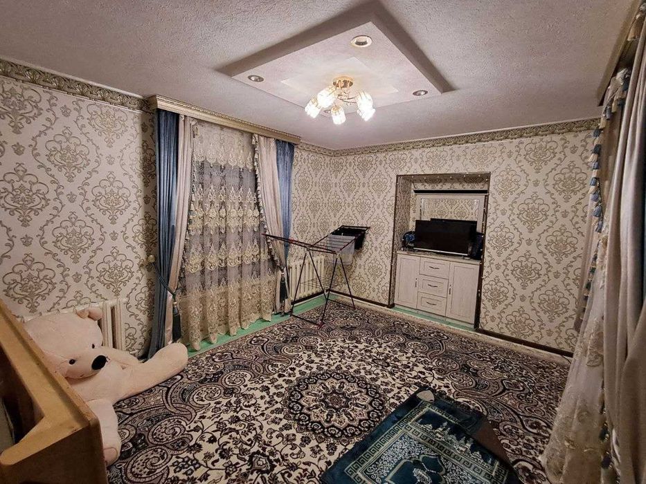 Улица Юсуфа Саккокий 3,8сот, 6 комн, фасад 15метров