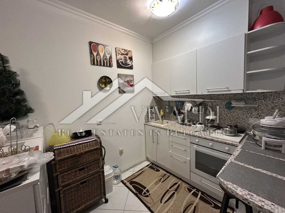 Дава се под наем Едностаен апартамент в Варна, Бриз - 35 кв.м за 400 € - Снимка #1